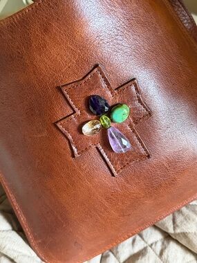 Two Bar West Brown Leather Faceted Stone Studded Shoulder Bag Purse Western Boho